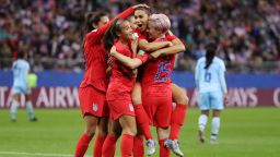 REIMS, FRANCE - JUNE 11: Alex Morgan of the USA celebrates with teammates after scoring her team's twelfth goal during the 2019 FIFA Women's World Cup France group F match between USA and Thailand at Stade Auguste Delaune on June 11, 2019 in Reims, France. (Photo by Robert Cianflone/Getty Images)