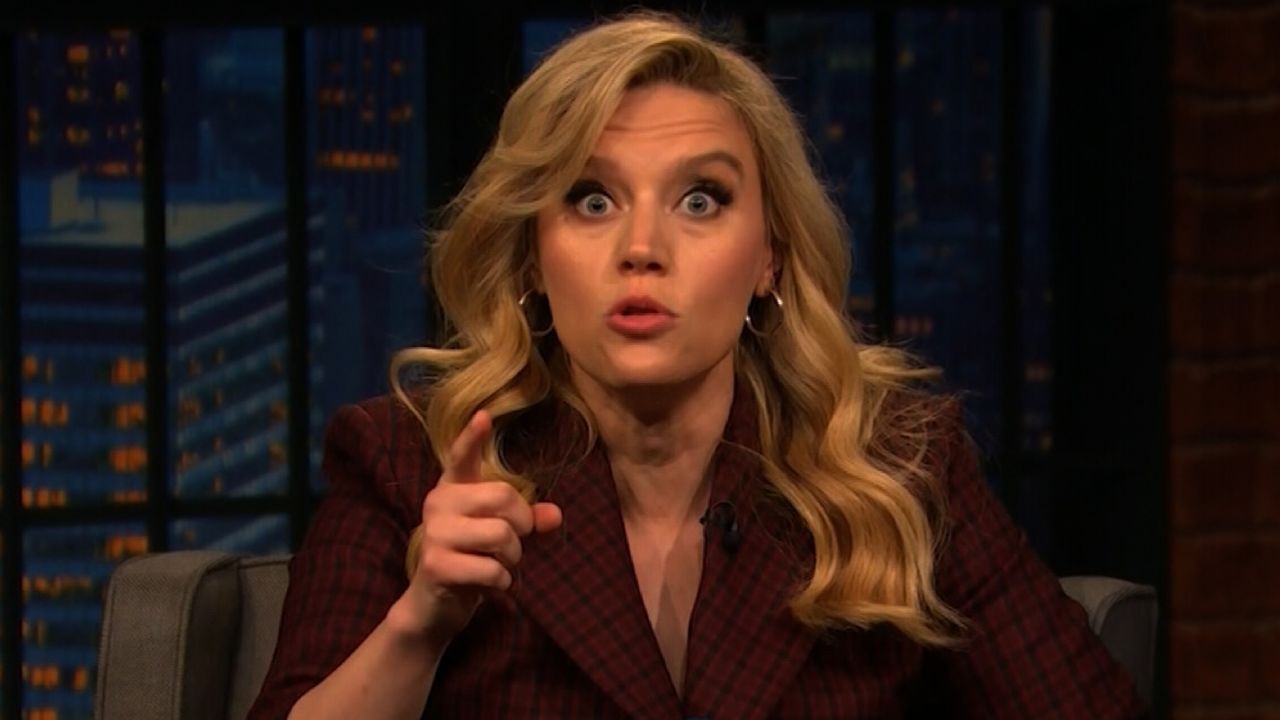 kate mckinnon late night laughs debate night two