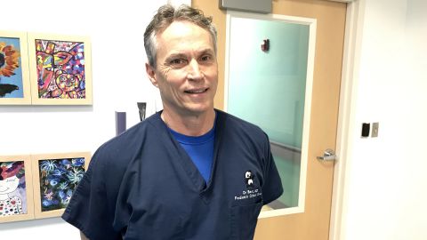 Pediatrician Roberto "Bert" Johansson says medical screenings for migrant children in custody are "inadequate."