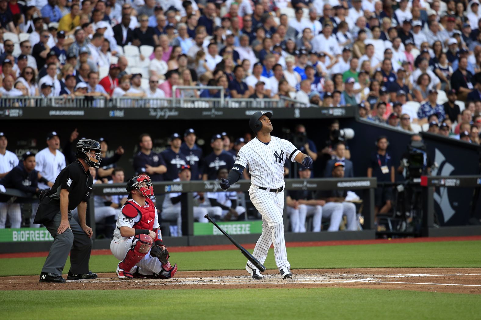 New York Yankees outfielder Aaron Hicks hits a two-run home run in the first inning of game one on June 29.