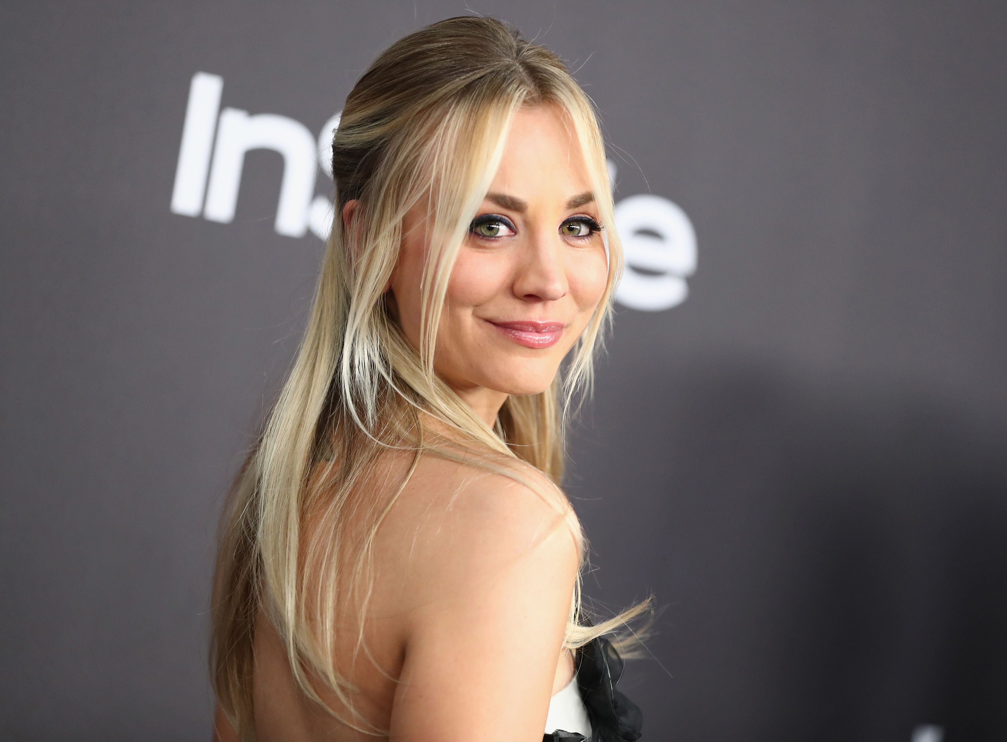 Kaley Cuoco to star in TV thriller 'Flight Attendant' | CNN