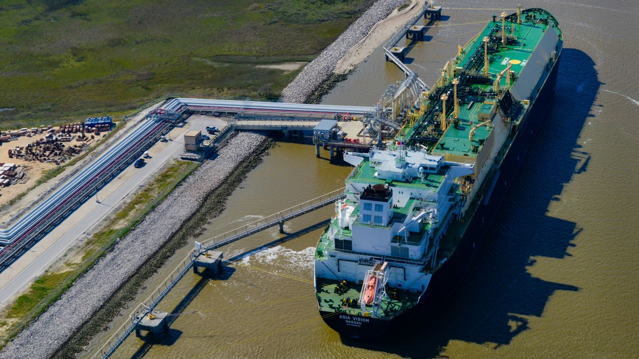 More than $500 billion of LNG projects are on the way in the United States as energy companies seek to take advantage of strong demand from Asia.