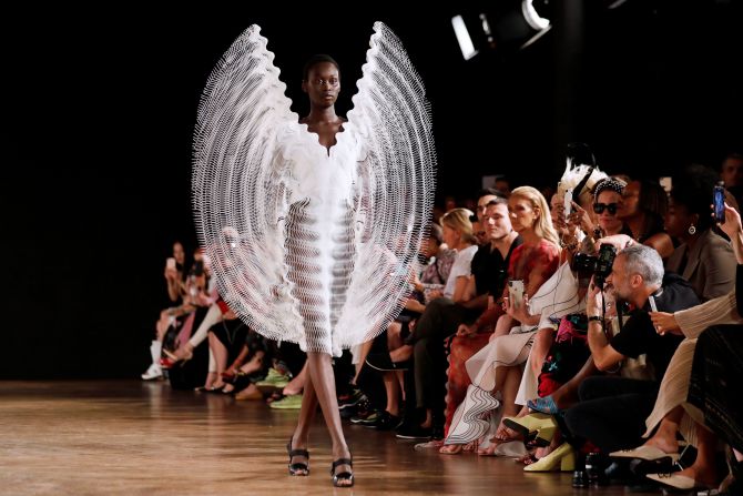 Iris van Herpen Haute Couture Autumn-Winter 2019