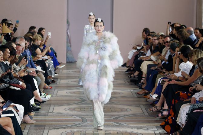 Giorgio Armani Prive Haute Couture Autumn-Winter 2019