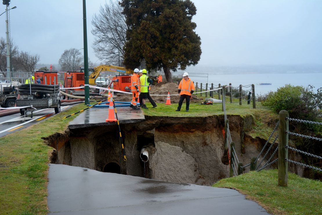 After a water main broke, a landslide damaged roads and a wastewater pipe by the shore of Lake Taupo.