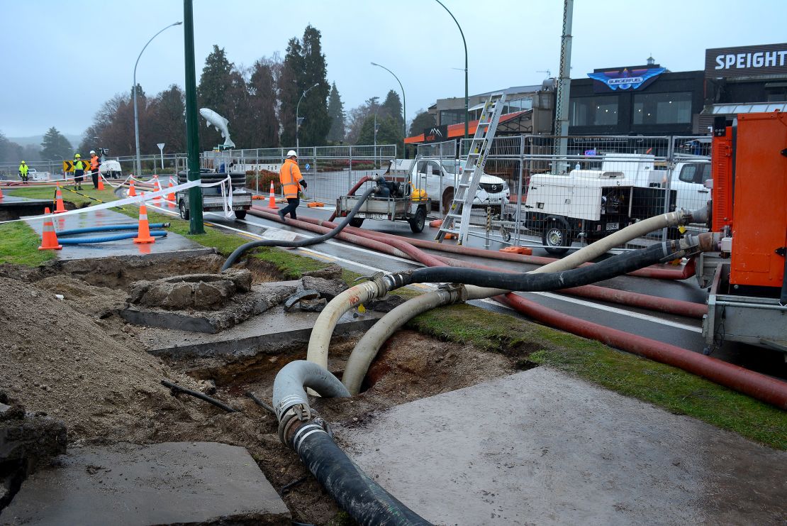 Pumps and sandbags are used to stem the flow of wastewater into Lake Taupo.