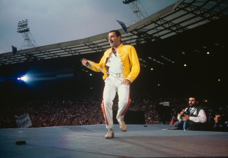 Freddie Mercury's yellow military jacket: An iconic moment in