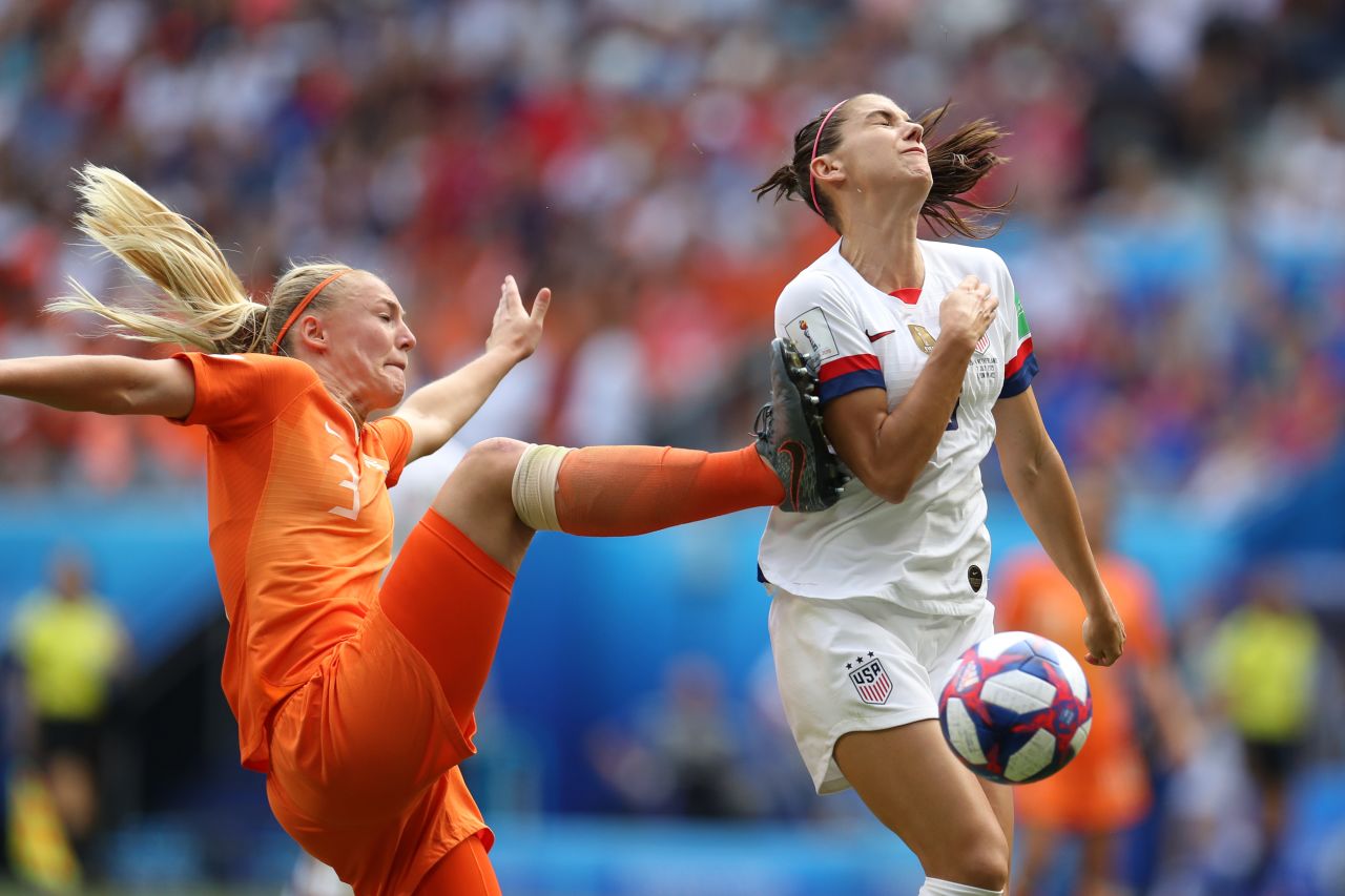 The penalty was awarded after a video review of this incident. US forward Alex Morgan was fouled in the box by Dutch defender Stefanie van der Gragt.