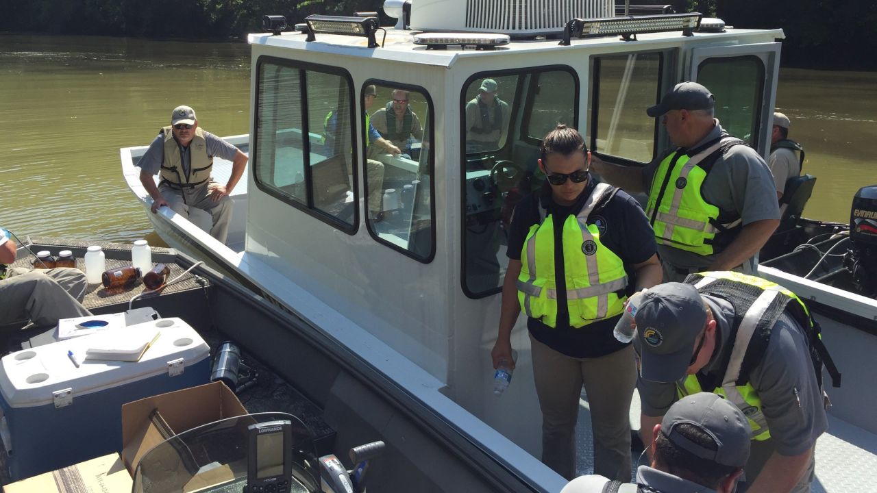 State wildlife offficials are surveying and assessing the fish kill in the Kentucky River.
