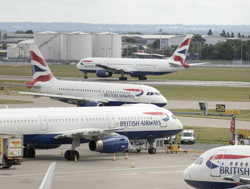 British Airways Faces $230 Million Fine Over GDPR Breach | CNN Business