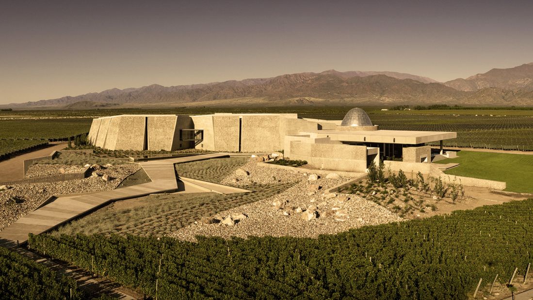 <strong>1. Zuccardi Valle de Uco (Argentina):</strong> At the foot of the Andes mountains, Zuccardi Valle de Uco offers winery tours and tastings and an excellent seasonal menu at the Piedra Infinita Cocina restaurant. 