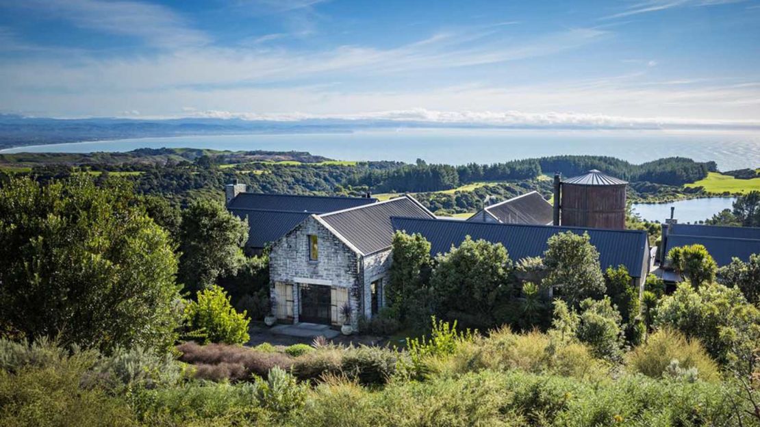 The bird sanctuary surrounding the Hawke's Bay property further amps up the scenery.