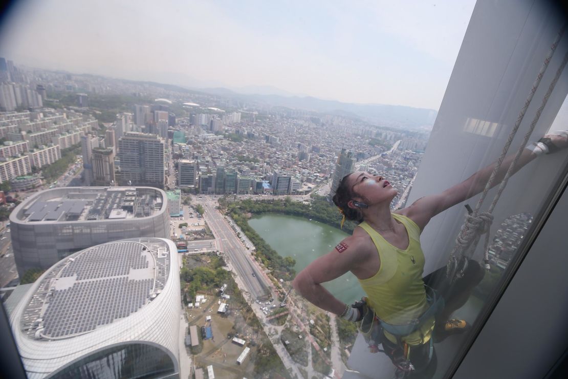 Kim mid-climb on the Lotte World Tower in 2017. The South Korean said the stunt was, in part, to raise awareness of climbing in her country.