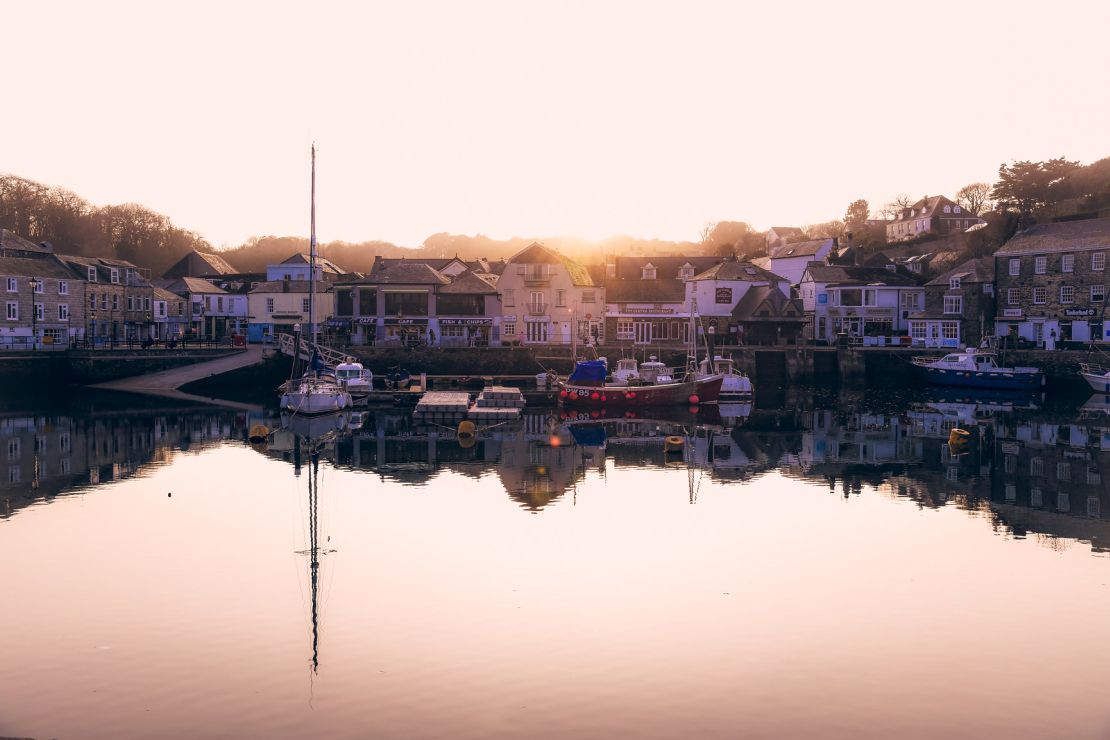 Oysters are a highlight of this charming British restaurant. 