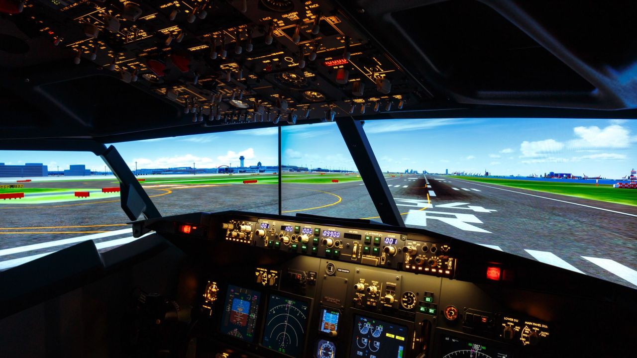 Guests can simulate the flight from Haneda to Itami airport in Osaka.