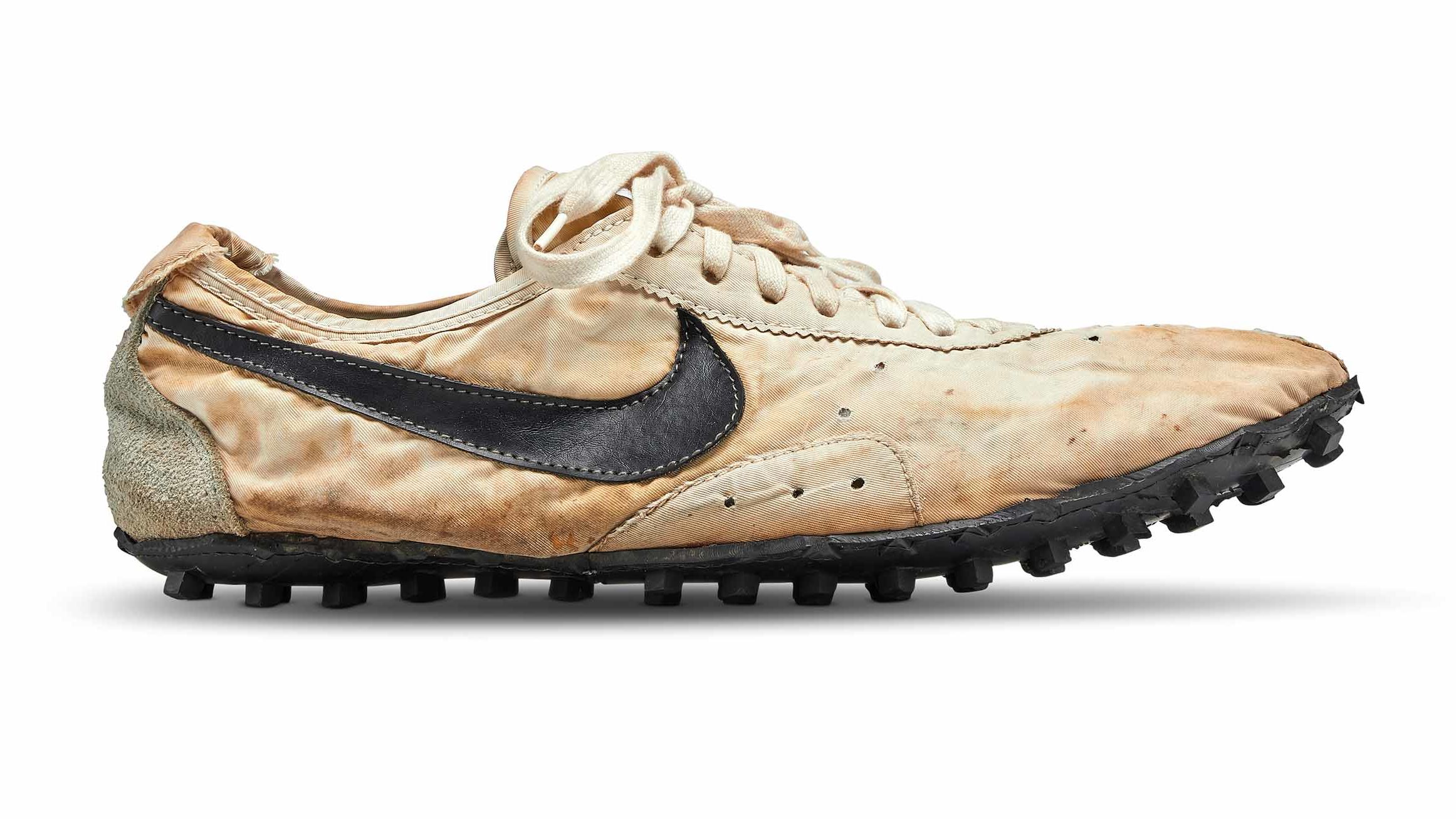 Nike's rare 'Moon Shoe' is sold for $437,500, shattering the auction sneakers | CNN