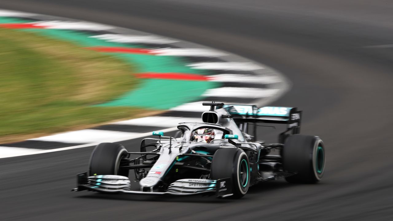 A timely safety care ensured Valtteri Bottas didn't spoil the party.