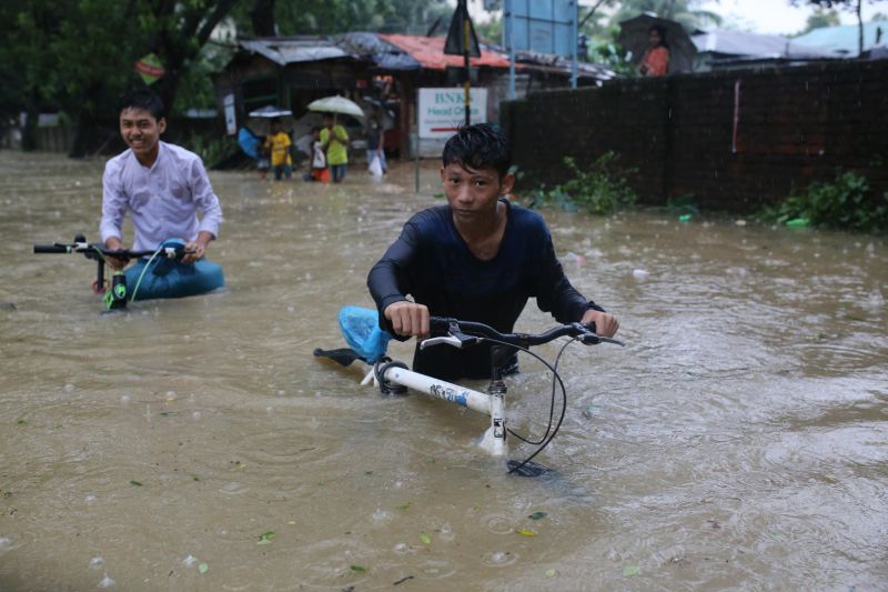 In Pictures: Flooding Across South Asia Kills More Than 100 | CNN