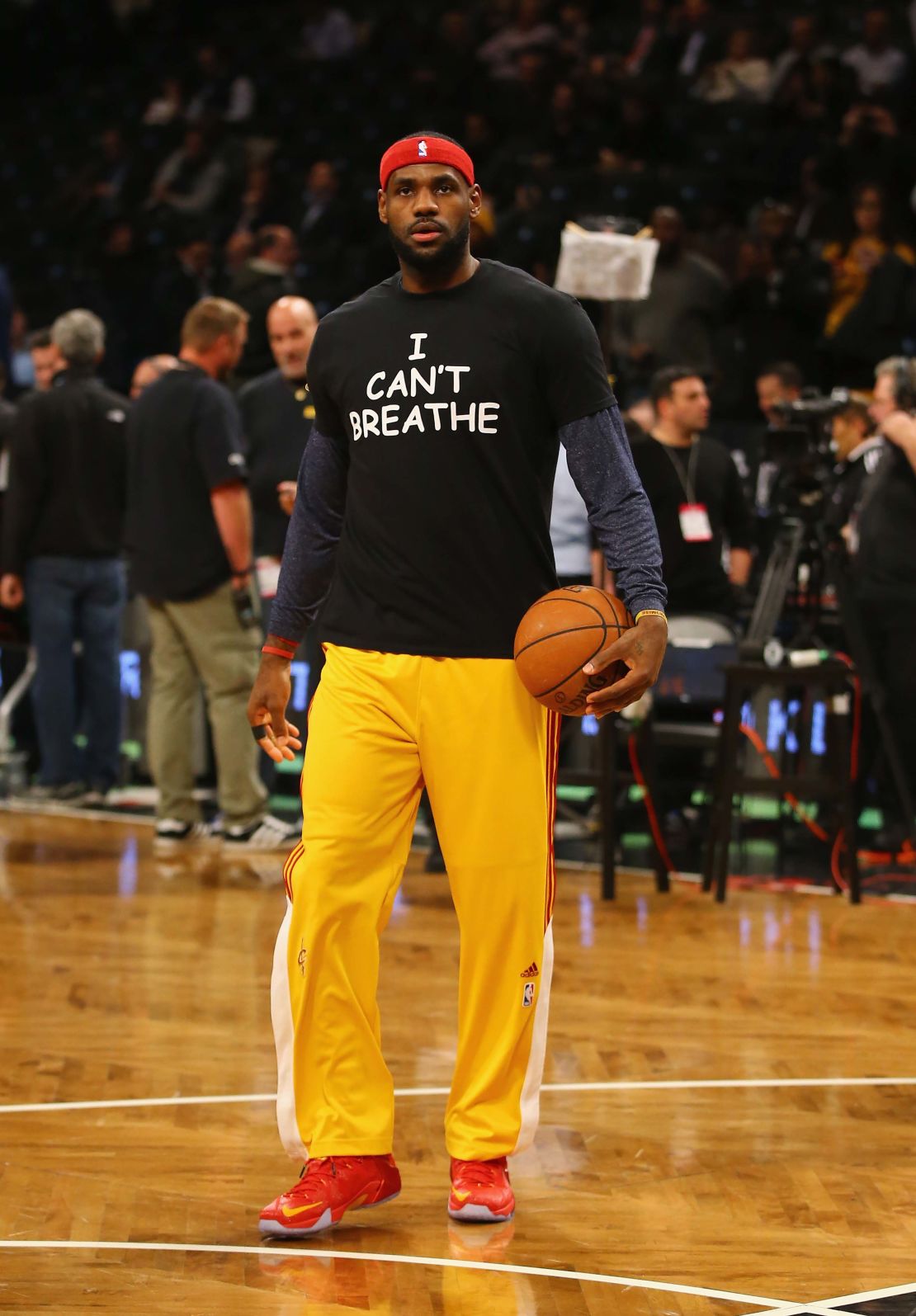 LeBron James wears an "I Can't Breathe" shirt during warmups before his game against the Brooklyn Nets at the Barclays Center on December 8, 2014, in New York.