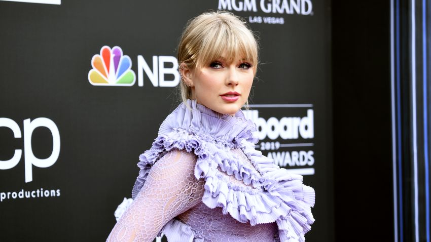 LAS VEGAS, NEVADA - MAY 01: Taylor Swift attends the 2019 Billboard Music Awards at MGM Grand Garden Arena on May 01, 2019 in Las Vegas, Nevada. (Photo by Frazer Harrison/Getty Images)