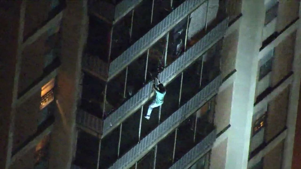 Philadelphia man who scaled 19story building like SpiderMan did it to