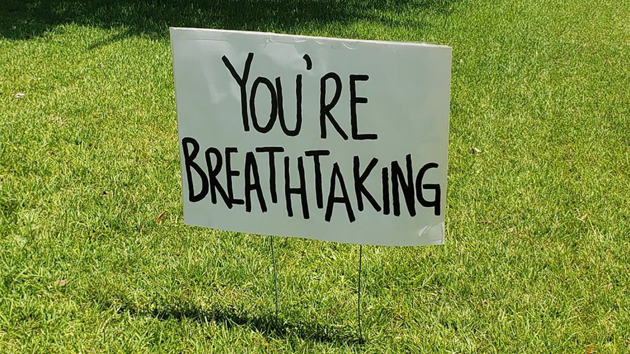 Hunt's sign hearkend back to Reeves' use of the phrase at the E3 gaming conference in June.