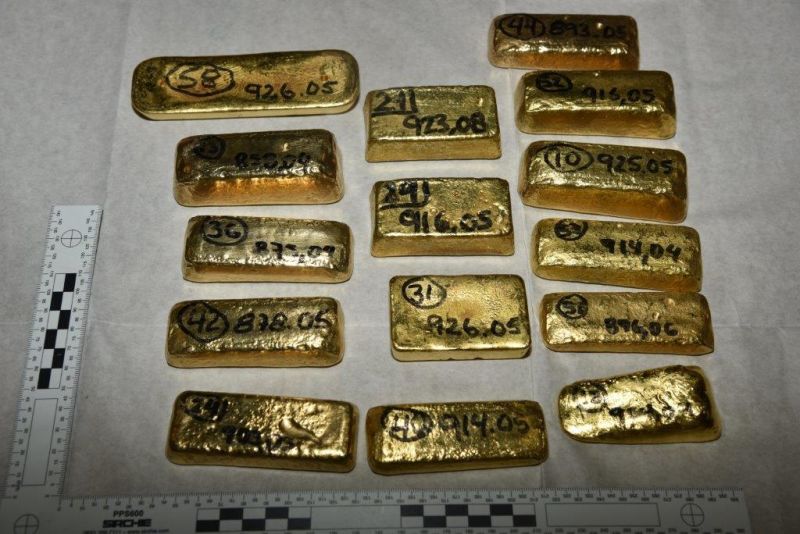 Heathrow police seize $5M worth of gold | CNN