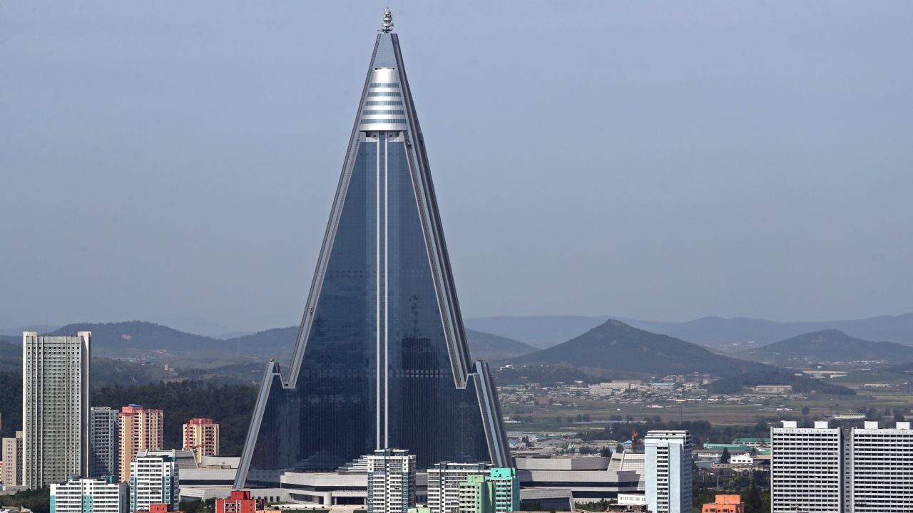 01 Ryugyong Hotel architecture origins RESTRICTED
