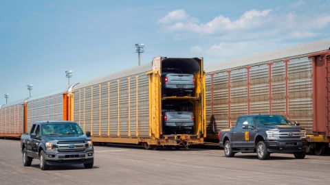 To demonstrate the potential capabilities of its upcoming all-electric F-150, Ford released a video of the truck pulling more than 1 million pounds for 1,000 feet.