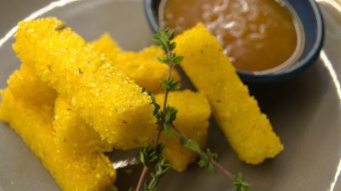 As well as ice cream, Gourmet Grubb helps develop savoury dishes. These are polenta fries made with mopani worm powder. 