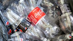 coke pepsi plastic bottles 