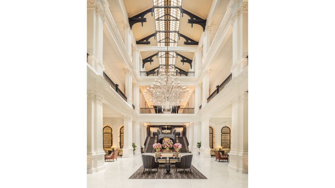 <strong>The Grand Lobby: </strong> Repeat guests of Raffles Singapore will spot the post-renovation changes as soon as they step foot in the lobby, which no longer has a front desk.  