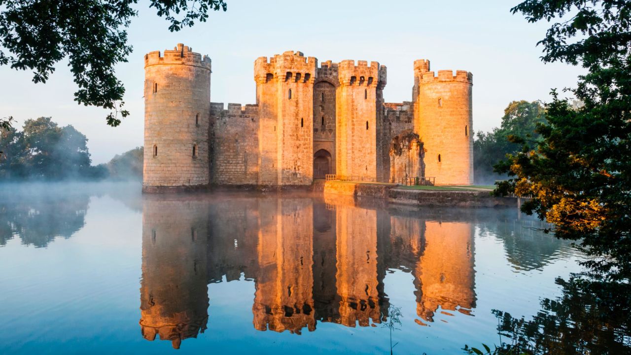 <strong>Bodiam Castle, England: </strong>This classic medieval castle has thick, crenelated walls supported by nine stubby towers -- all surrounded by a moat.