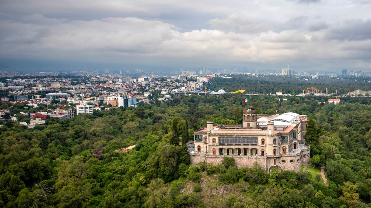 Chapultepec is the only royal castle in the Western hemisphere.