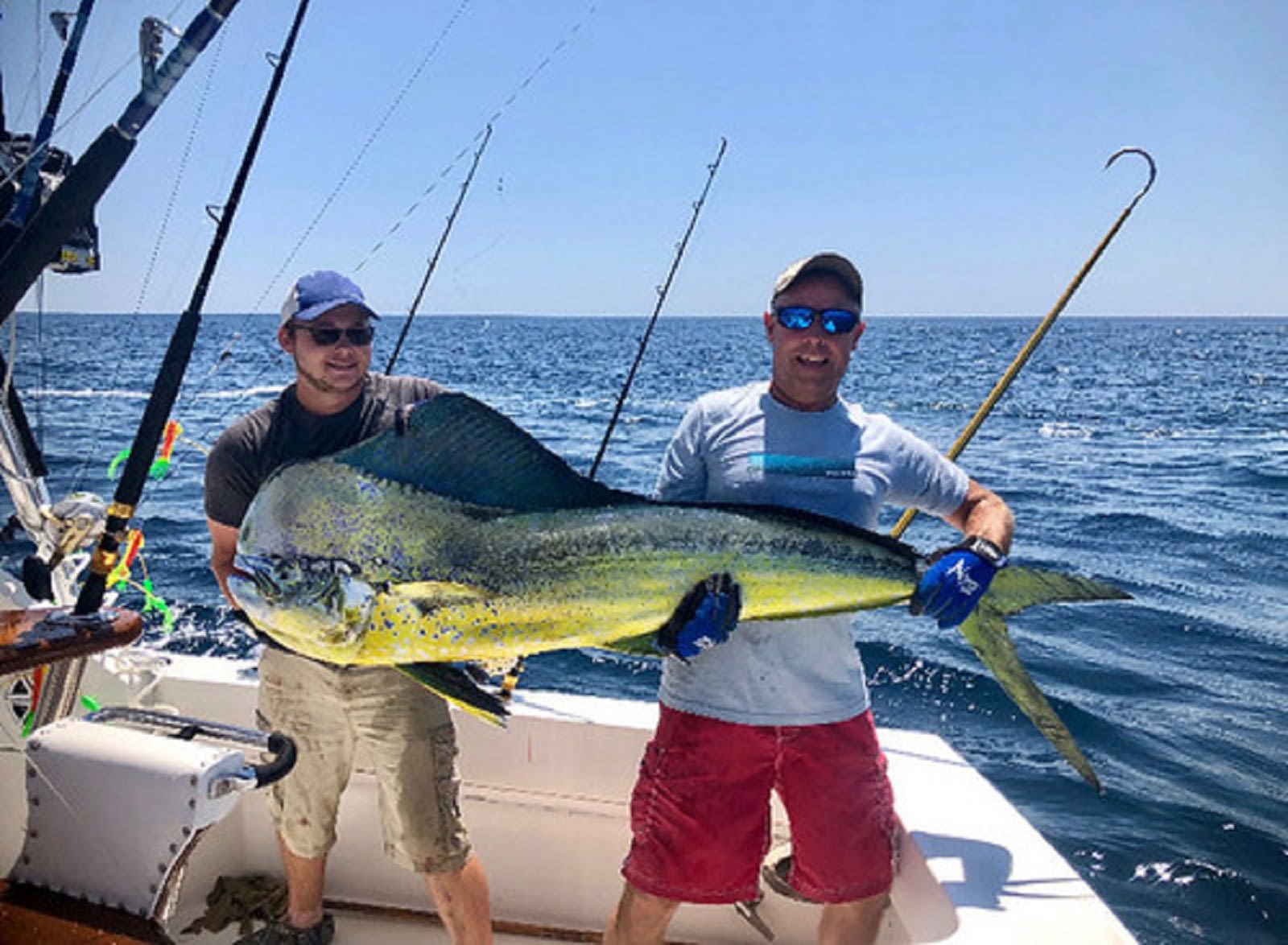 A Maryland man just caught the biggest mahi mahi ever in the state