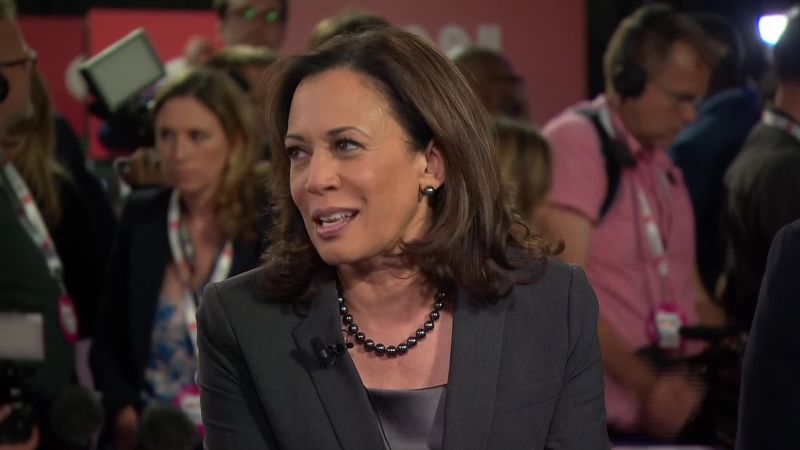 How You Know Tulsi Gabbard Really Got Under Kamala Harris Skin Cnn Politics