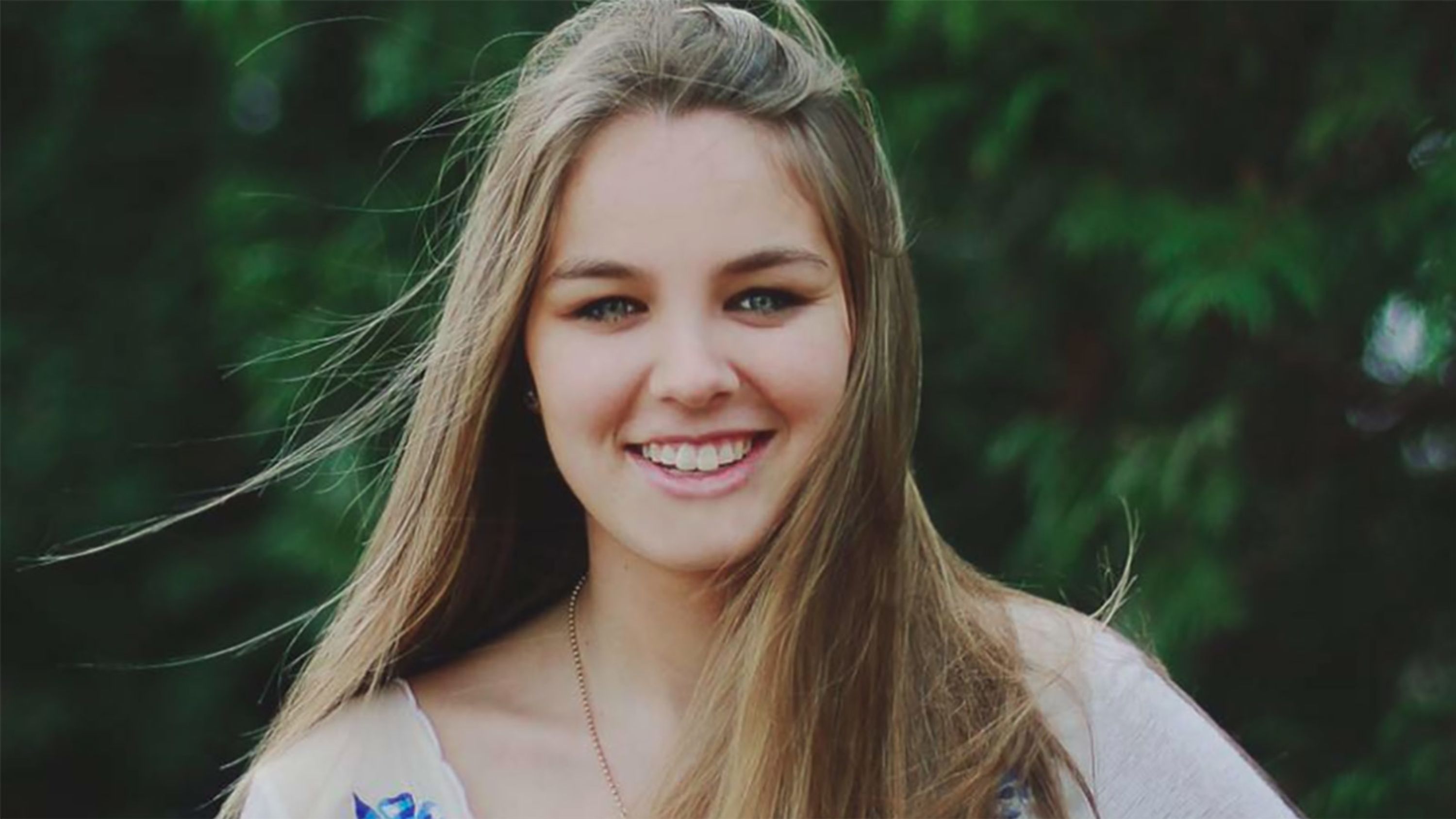 Saoirse Kennedy Hill <a href="index.php?page=&url=https%3A%2F%2Fwww.cnn.com%2F2019%2F08%2F01%2Fus%2Fkennedy-compound-emergency%2Findex.html" target="_blank">died in August 2019</a> at the family home in Hyannis Port, Massachusetts. Her mother, Courtney Kennedy Hill, was one of the 11 children of the late Robert F. Kennedy and his human rights activist wife, Ethel Kennedy.