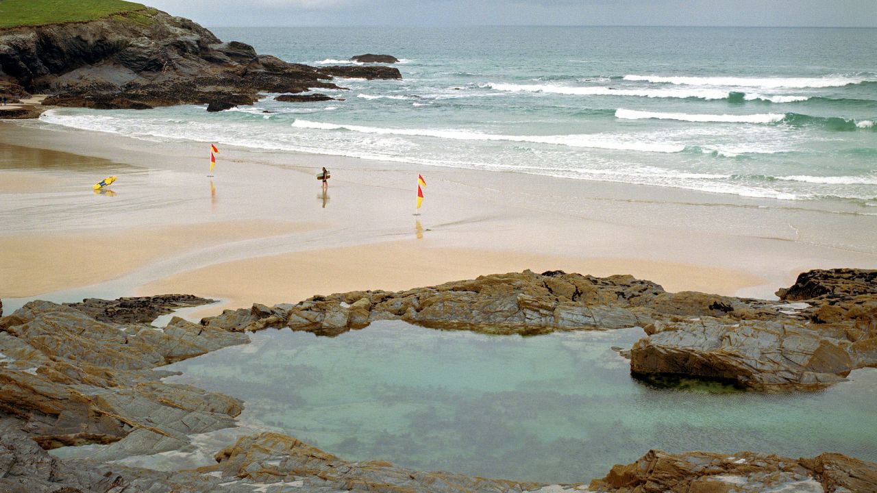 <strong>Treyarnon, Cornwall, England:</strong> Treyarnon is home to a popular sandy beach. But for swimmers and snorkelers, it's the tidal pool on a path just to the north of the small bay that's its real draw.