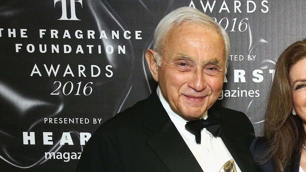 NEW YORK, NY - JUNE 07: (L-R) Les Wexner, Abigail Wexner, and Ed Razek pose backstage at the 2016 Fragrance Foundation Awards presented by Hearst Magazines - Show on June 7, 2016 in New York City.  (Photo by Astrid Stawiarz/Getty Images for Fragrance Foundation)