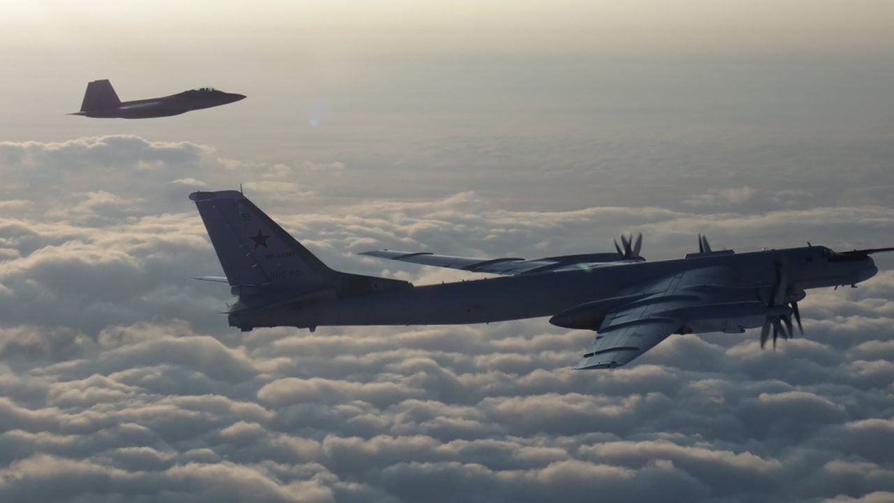 01 Russian bomber intercept