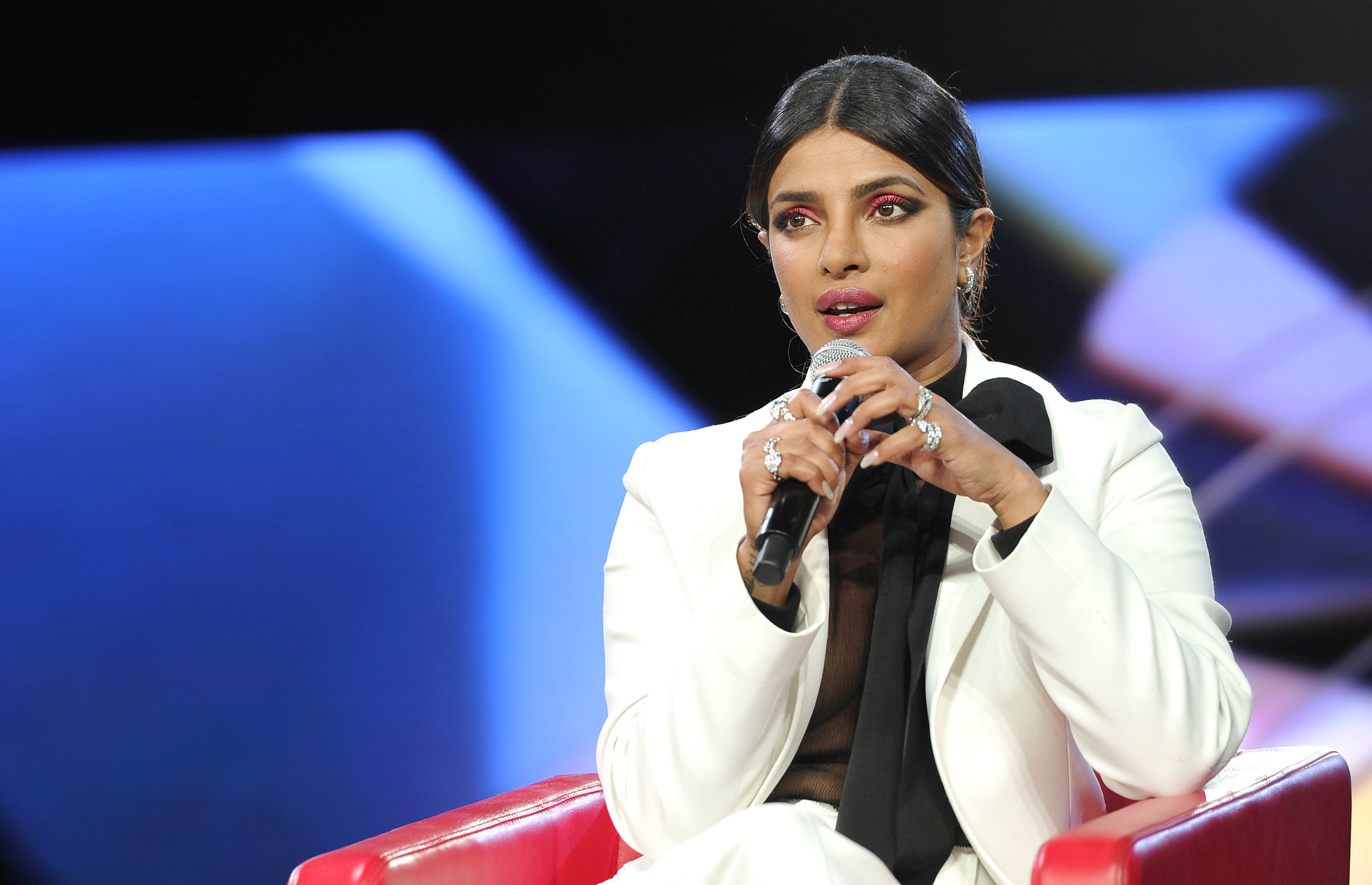 Priyanka Chopraxnx - Pakistani actress: The problem with Priyanka Chopra (Opinion) | CNN