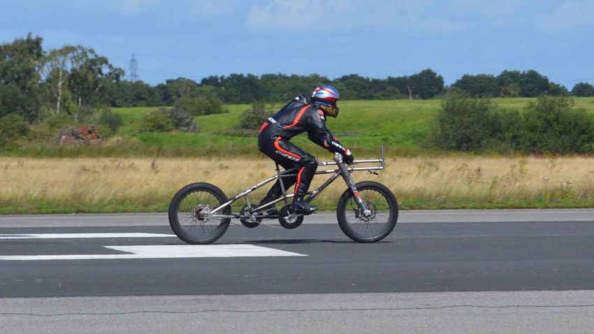Neil Campbell attempting to ste world cycle speed record Elvington Airfield, Nth Yorks 17 Aug 2019