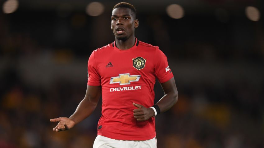 WOLVERHAMPTON, ENGLAND - AUGUST 19:  Paul Pogba of Manchester United during the Premier League match between Wolverhampton Wanderers and Manchester United at Molineux on August 19, 2019 in Wolverhampton, United Kingdom. (Photo by Shaun Botterill/Getty Images)