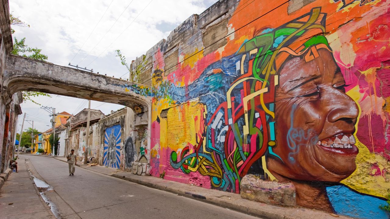 <strong>Getsemaní:</strong> The bohemian neighborhood of Getsemaní is known for its street art.