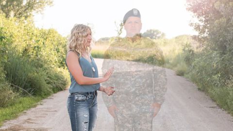 Photographer Susanne Beckmann says that editing Julias Yllescas's father into her senior photos was another way Yllescas can "remember her father's legacy."