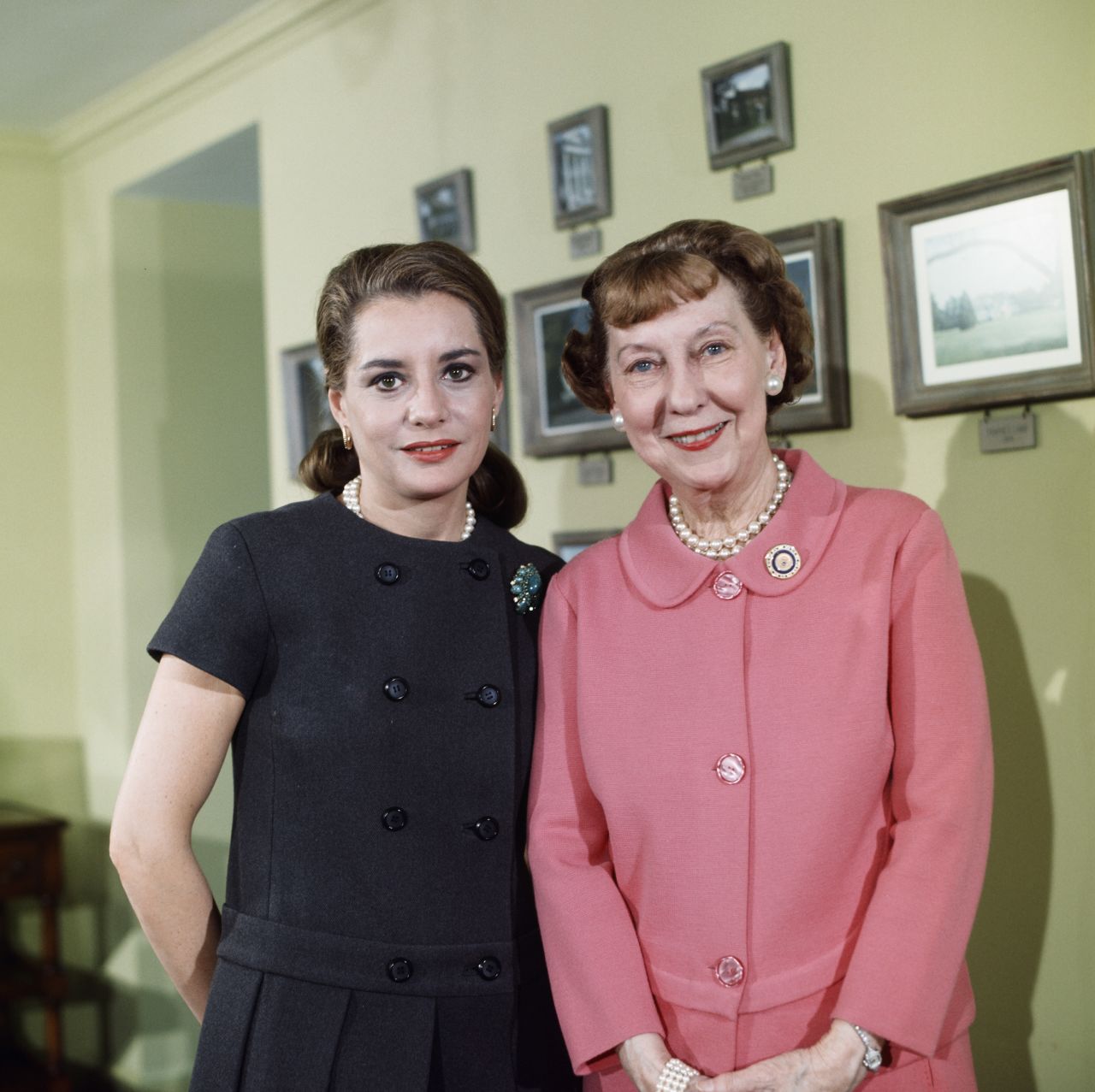 Walters interviewed former first lady Mamie Eisenhower during a special tribute to the late President in 1970.