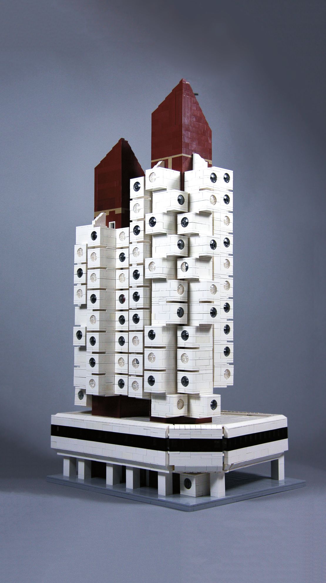 Nakagin Capsule Tower, Tokyo, Japan, 1972, Kisho Kurokawa. Lego Model By Matthew Allum and his daughters Akemie And Alleke. 