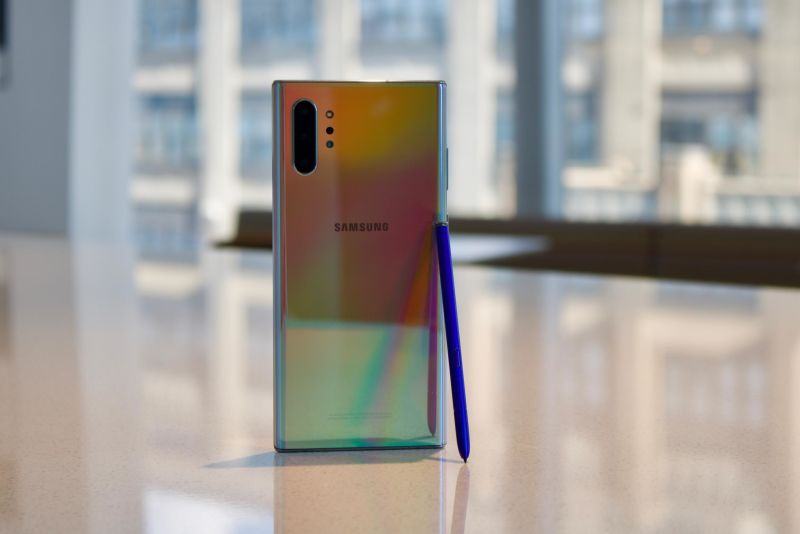 Samsung Galaxy Note 10+ Review: Top hardware and a vibrant display