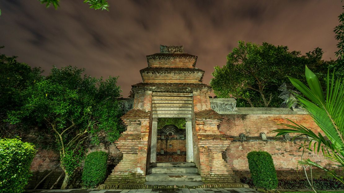 Kotagede's Gate of The Kings Tomb. 