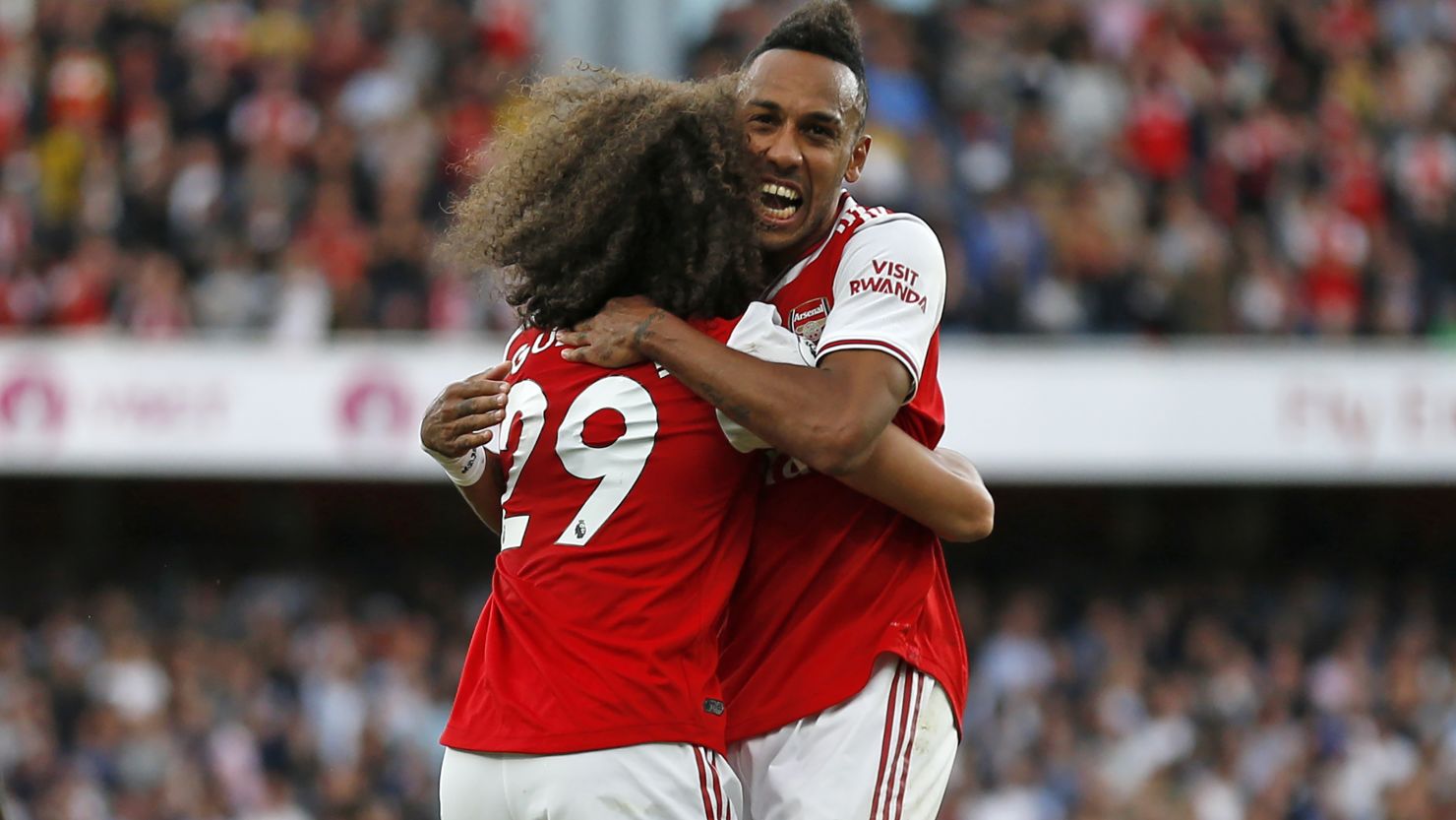 Pierre-Emerick Aubameyang celebrates his equalizer with Matteo Guendouzi.